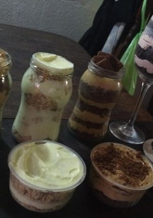 Una foto de Postres en frasco