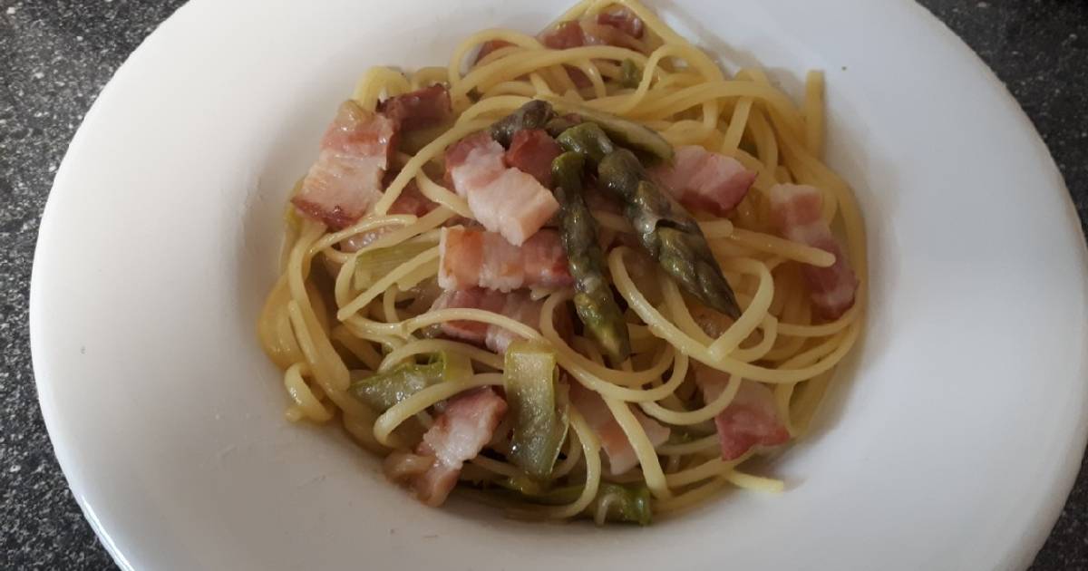 Ricetta Linguine con asparagi e pancetta affumicata senza glutine di