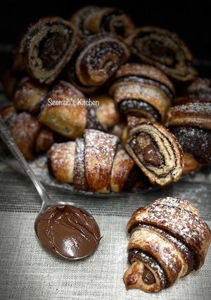 Omlós Kakaós & Nutellás Kifli recept fotója