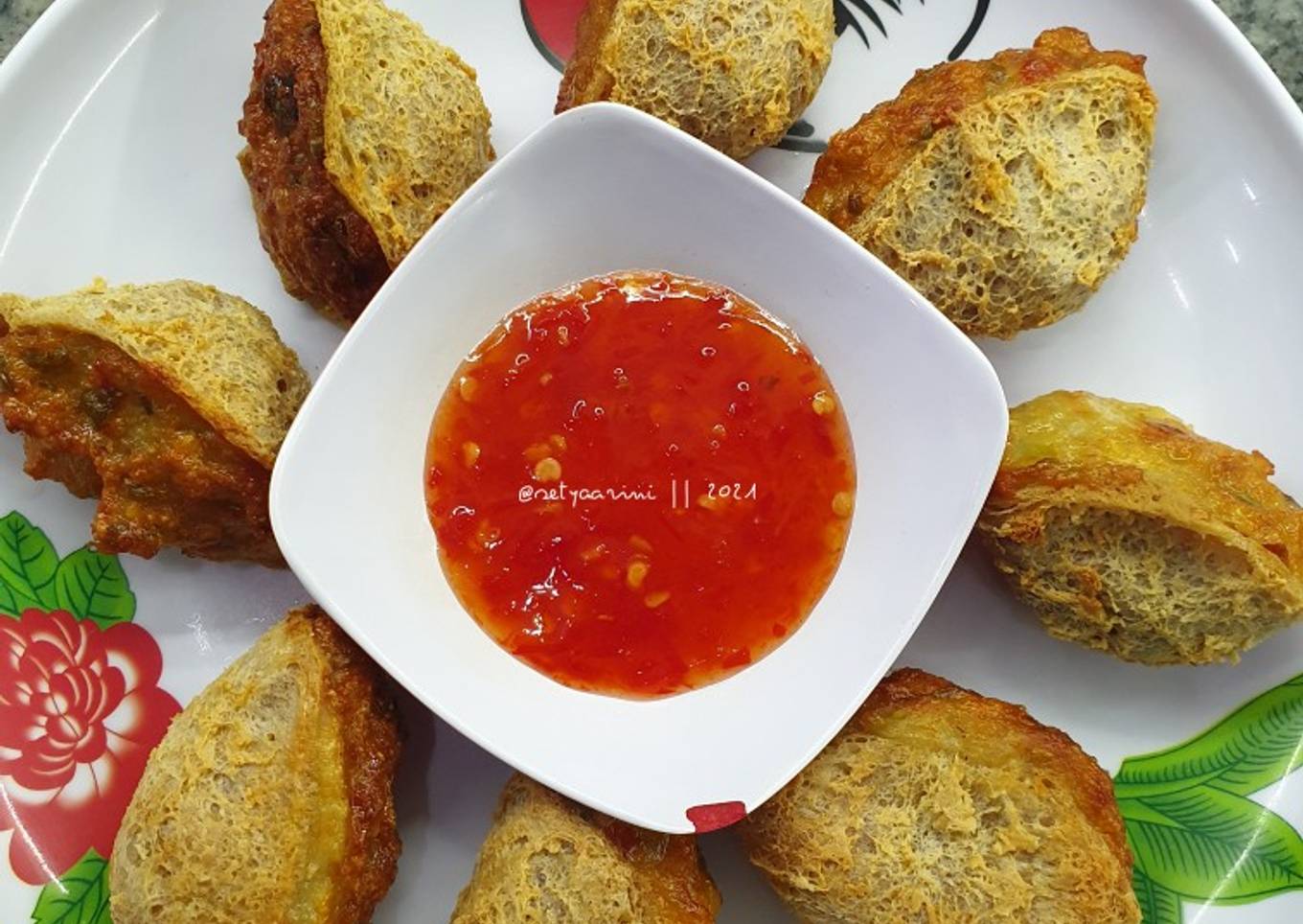 Tahu Walik Isi Ayam & Udang