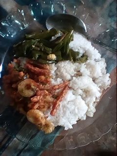Foto resep Nasi+tumis sayur genjer+sambal cabe hijau tempe dan udang