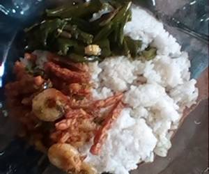 Resep mudah Nasi+tumis sayur genjer+sambal cabe hijau tempe dan udang Nikmat Lezat