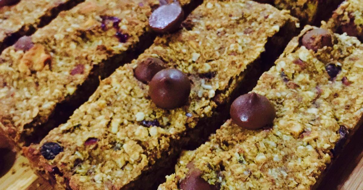 Tropical Granola Bars with Dates Recipe by Gaytree Maharaj Cookpad