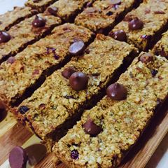 A picture of Tropical Granola Bars with Dates.
