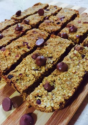 A picture of Tropical Granola Bars with Dates.