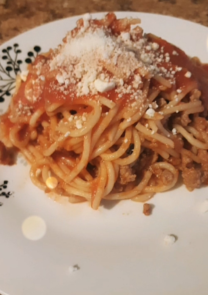 Una foto de Spaghetti a la bolognesa
