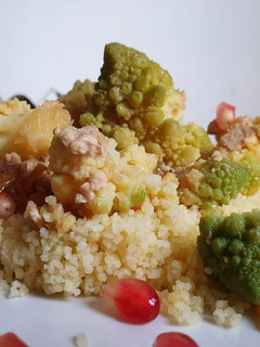 Una foto de *Romanescu con Tofu y Quinoa*