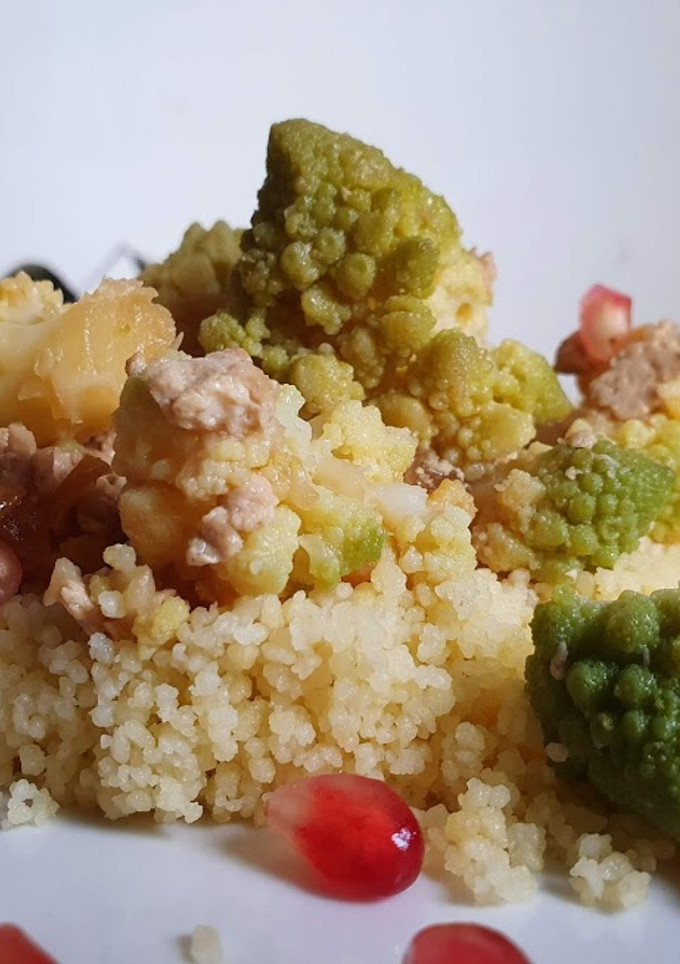 Una foto de *Romanescu con Tofu y Quinoa*