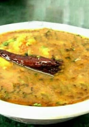 A picture of Dal Tadka.