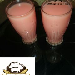 A picture of Water melon drink.