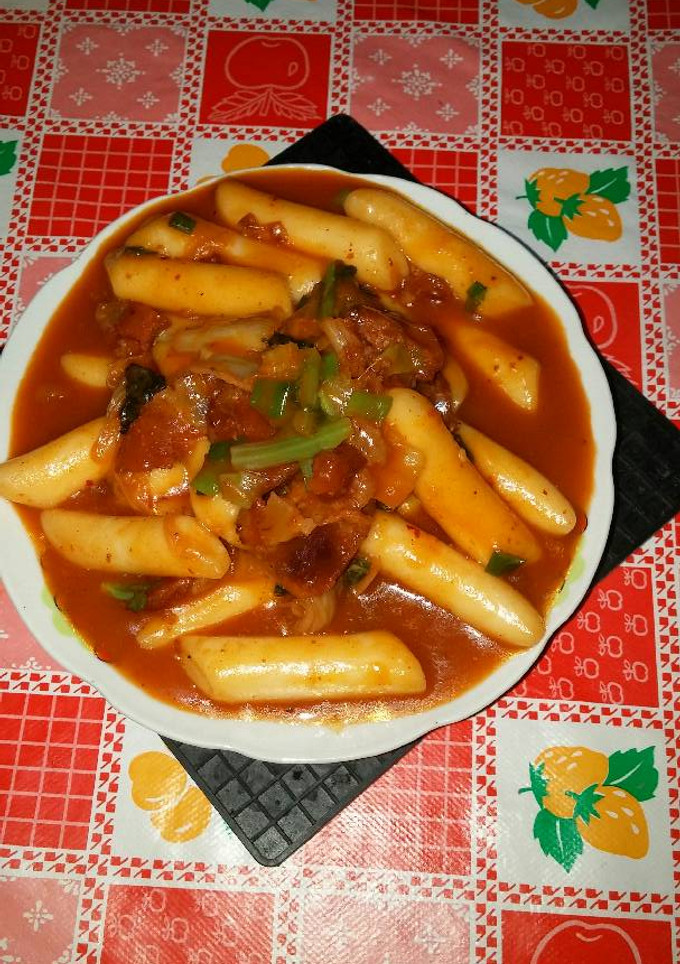 自製韓式泡菜辣炒年糕 的食譜成品照片