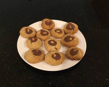 How To Making Recipe Peanut Butter Shortbread Cookies with Creamy Chocolate Centers Yummy