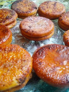 Una foto de Torrijas de galleta hojaldradas