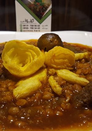 عکسی از دستور خورشت قیمه همراه با کینوا