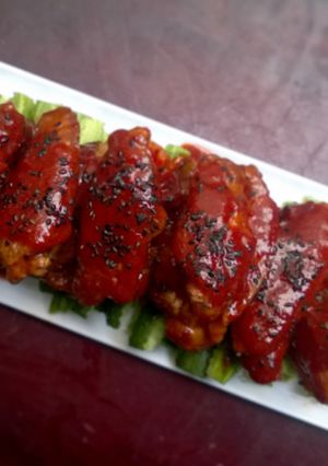 Hình của món Cánh gà sốt cay.
