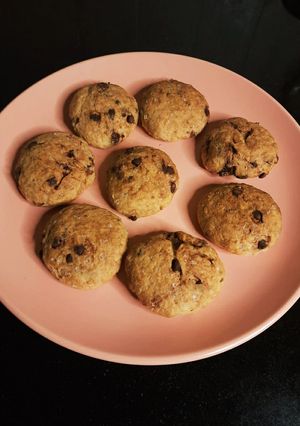 নাটেলা চকোচিপ কুকিজ (nutella chocochip cookies recipe in bengali) রেসিপির প্রধান ছবি