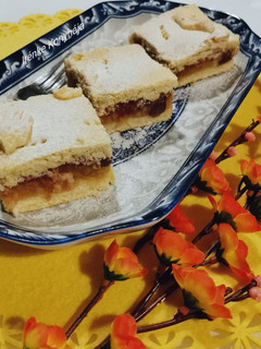 Almás pite mazsolával - szilva lekvárral gluténmentesen recept fotója