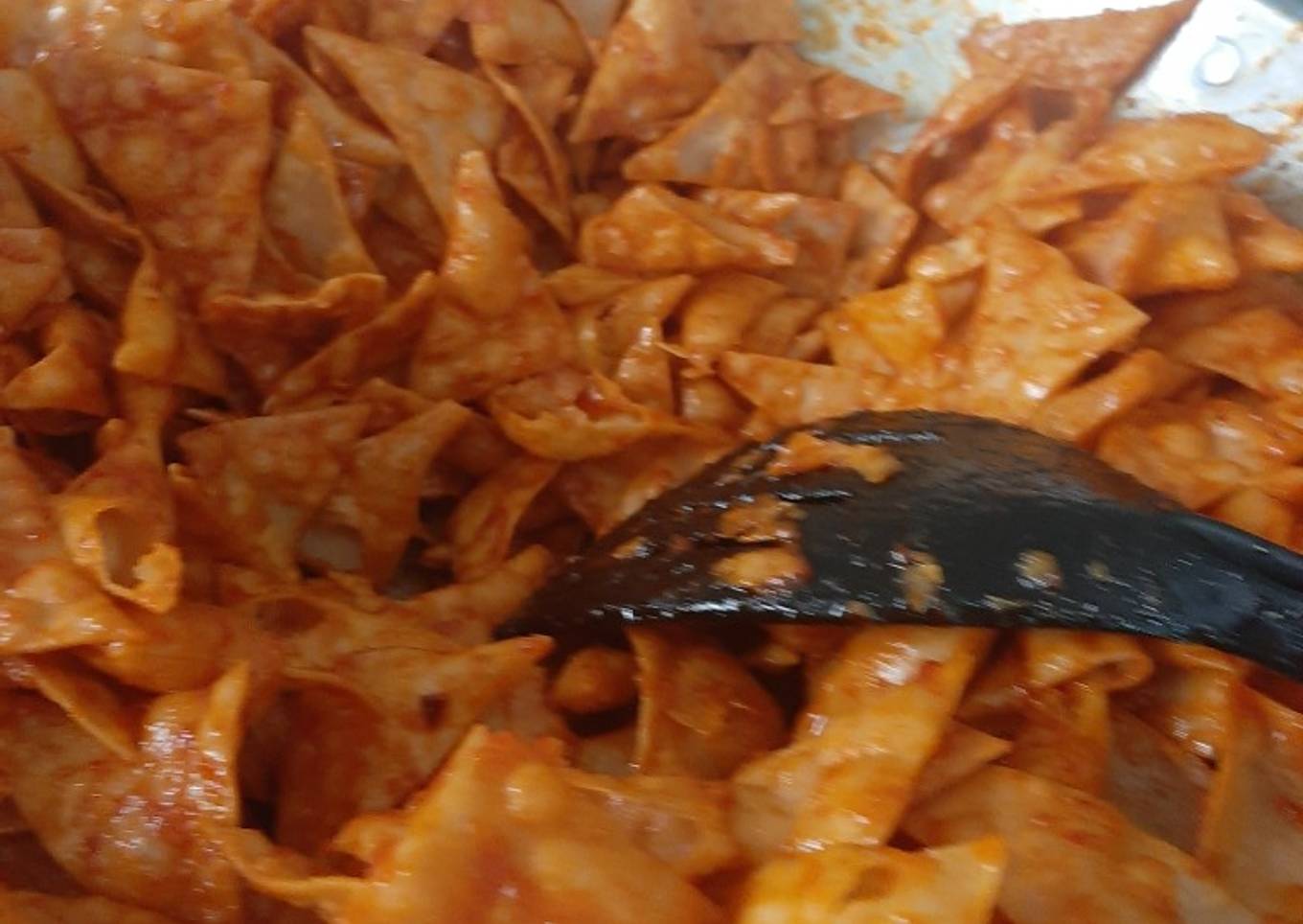 Keripik Pangsit Balado