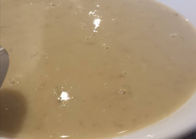 شوربة الدجاج