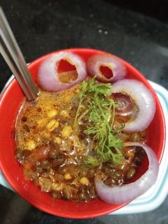 मोड आलेल्या मुगाची उसळ रेसिपी चे मुख्य फोटो 