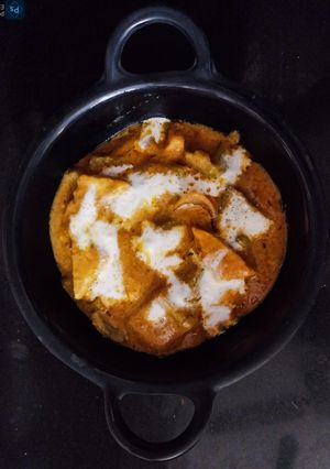 A picture of Handi paneer.