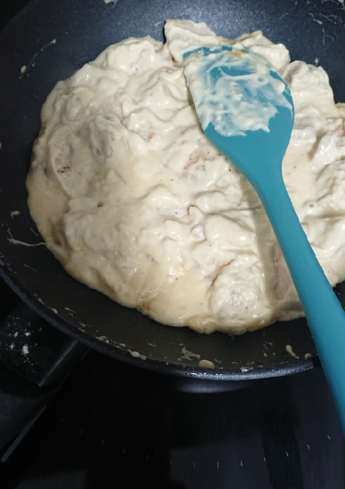 Una foto de Pollo al queso