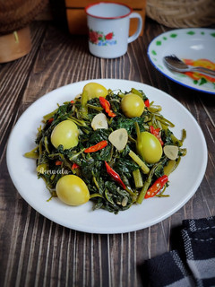 Foto resep Tumis Kangkung Telur Puyuh