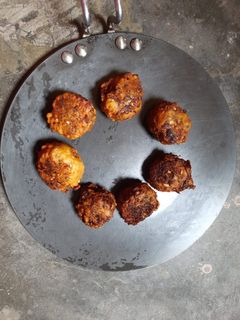 টু ইন ওয়ান পকোড়া(two in one pakora recipe in Bengali) রেসিপির প্রধান ছবি