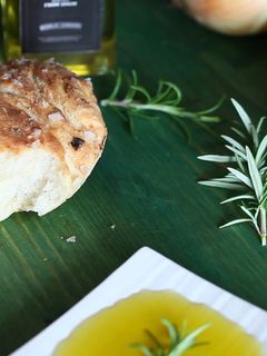 A picture of Bread with Olive Oil.