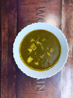 पालक पनीर (palak paneer recipe in Hindi) रेसिपी मुख्य फोटो