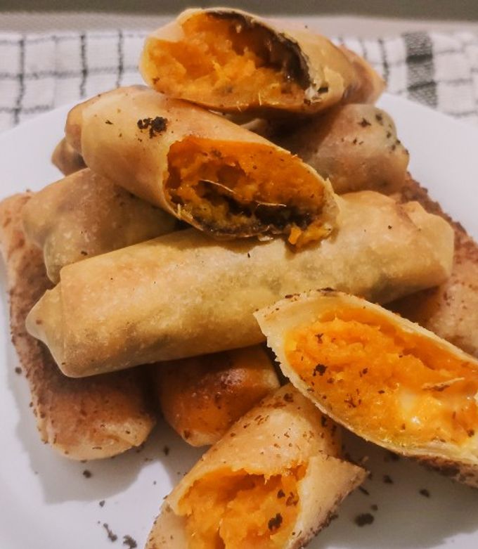Resep Lumpia Isi Ubi (Sweet Potato Spring Roll) oleh Nancy Pakasi - Cookpad