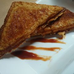 A picture of Rice cheese toast.