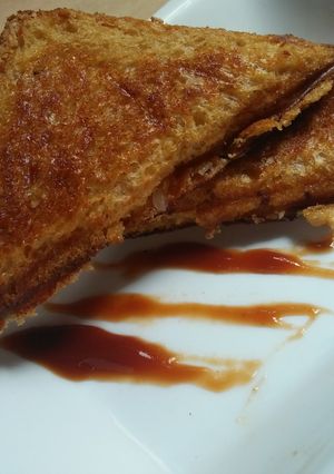 A picture of Rice cheese toast.