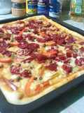 Pizza puré y chorizos