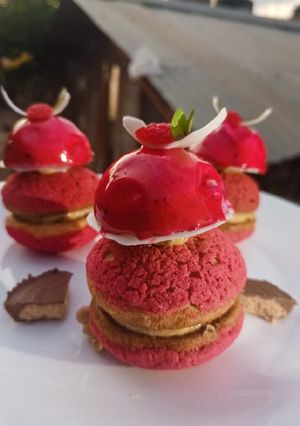 Una foto de Profiterol inusual🤩🥜