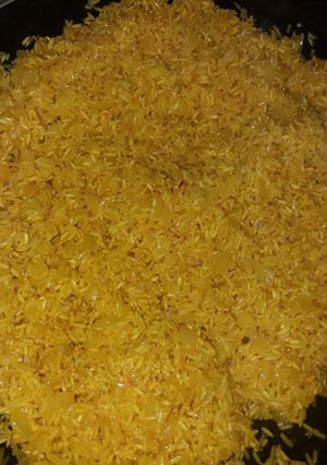 Una foto de Arroz frito con cebolla