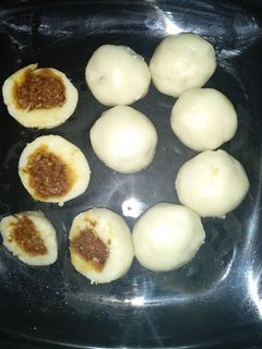 मंडा पीठा (Manda Pitha recipe in Hindi) रेसिपी मुख्य फोटो