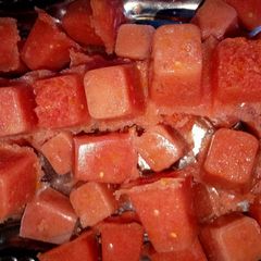 A picture of Tomato paste (cube).