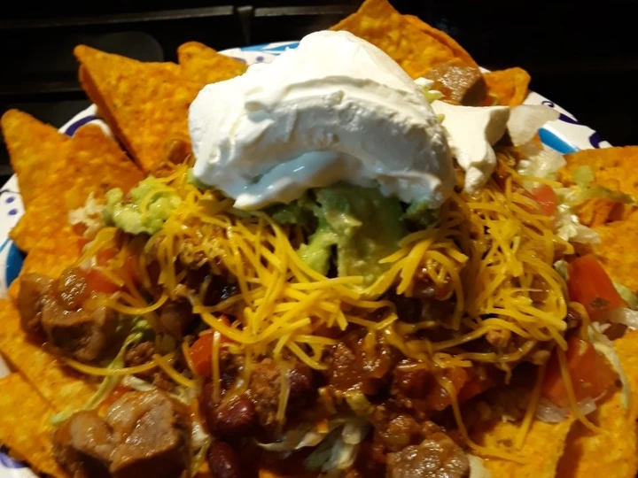 Easy Ways Make Recipes Nachos with leftover eye of round chili the So Delicious Really Delicious.