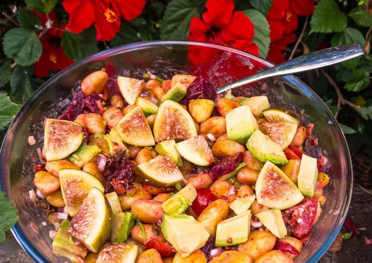 Sommerlicher Gnocchi-Salat mit Feigen