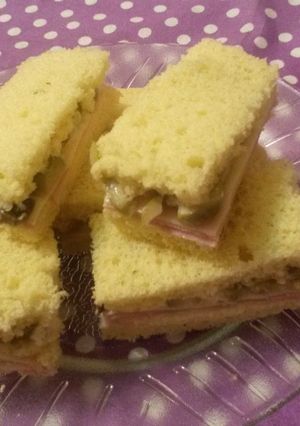 Una foto de Sándwiches de pionono