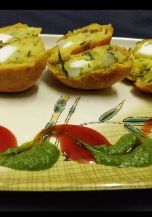 पनीर बटाटा शॉर्टस रेसिपी चे मुख्य फोटो 