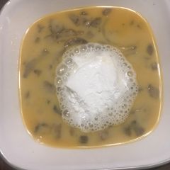 A picture of Mushroom soup.