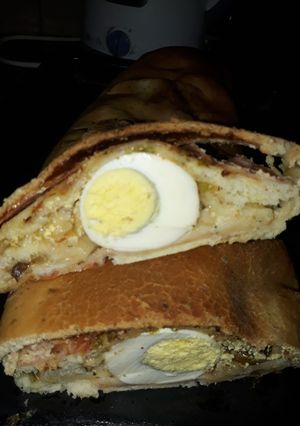 Una foto de Arrollado🌯 con masa de pizza🍕