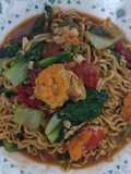 Mie Nyemek Telur