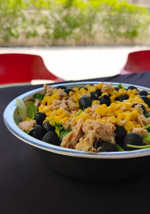 Una foto de Ensalada completa saludable 💯😜