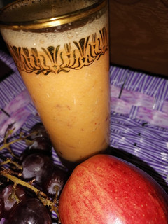 A picture of Fruits Mocktail 🍎🍓🍊🍌🍇.