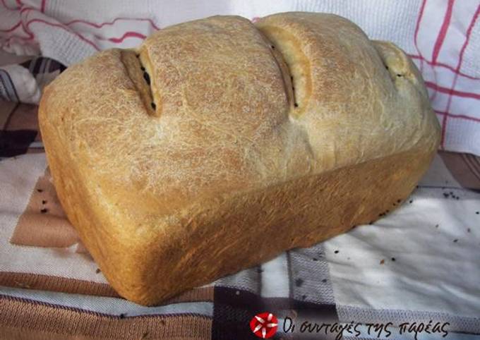 κύρια φωτογραφία συνταγής Ψωμί με προζύμι