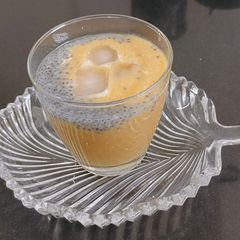 A picture of Muskmelon juice without sugar.