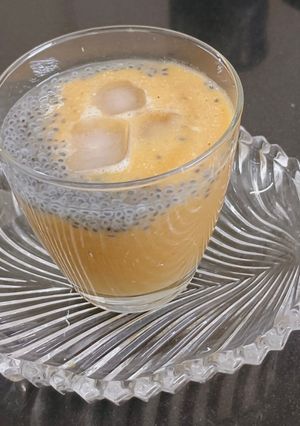 A picture of Muskmelon juice without sugar.